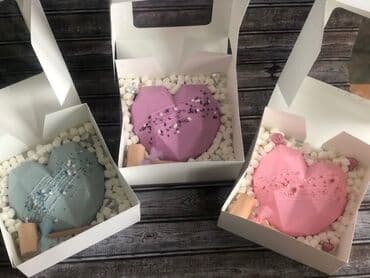 Сейфы: Həndəsi ürək formalı, zərif detallarla bəzədilmiş, dekorativ qutularda — 5