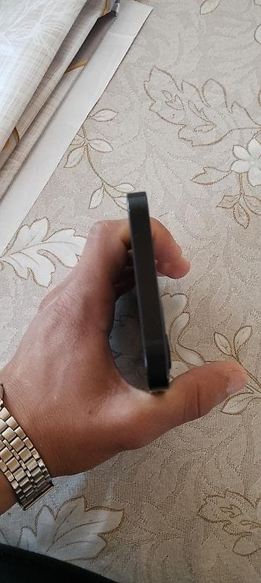 ps5 alan yerler: IPhone 12, 128 GB, Qara, Face ID — 3