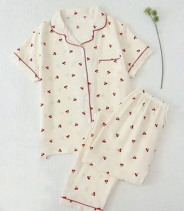 женские трикотажные спортивные костюмы: Hər biri 10 azndir. Dəst şəklində satılır. Yenidir — 5