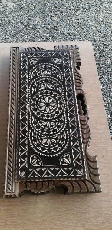 Maskalar, eynəklər: Əl işı taxta tavla dəsti - Material: bərk ağacdan oyma üsulu ilə — 6