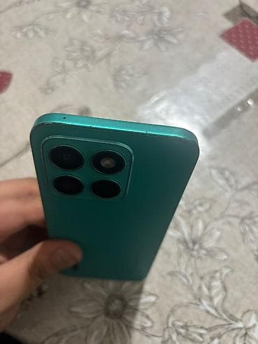 smart watch ultra: Honor X8c — 2