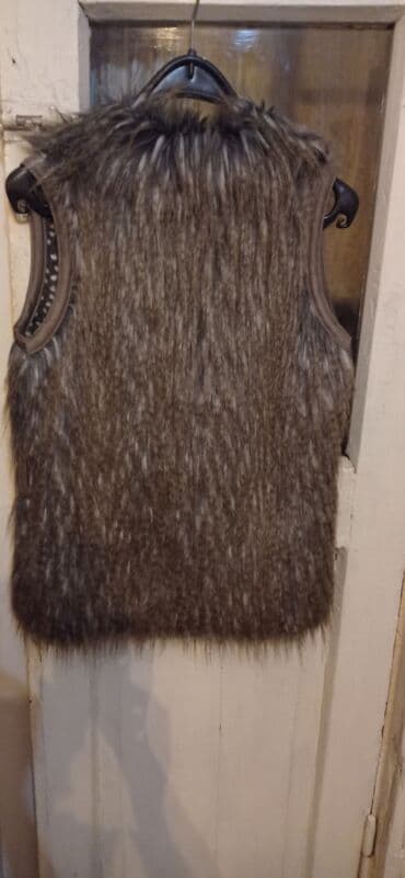 женские шубы с воротником: Kürk jiletka giymət sondu — 2