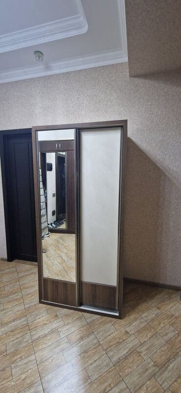 küpe dolab: Kupe, 2 qapılı Düz dolab, Qarderob, paltar dolabı — 1