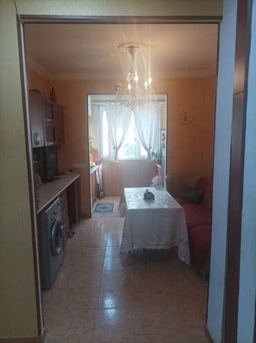 xacmazda satilan evler: Bakı, 3 otaqlı, Köhnə tikili, 82 kv. m — 2