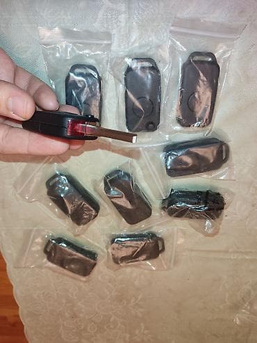 hyundai getz servis: Mercedes açar korpuslari satılır təzədir. köhnə model Mercedese — 2