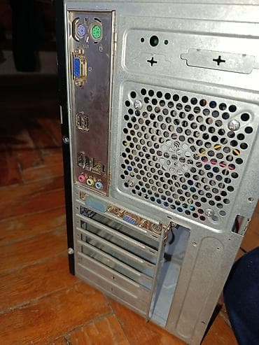 Avtoelektronika: Tam işlək kompüter. alverçi deyiləm. BOS BOS YAZMİYİN! Tərkib: - Ana — 4