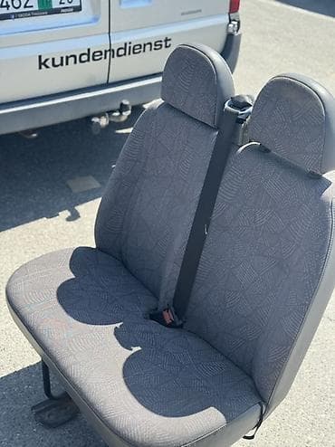 ford oturacaq: Satılır İdeal vezuyetde ciriqi söküyü yoxdu köhnə madel fortlara gedir — 1