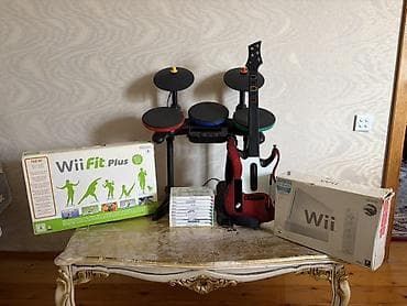 Nintendo Wii PAL tam işlək vəziyyətdədir. Dəst şəkildə görünən bütün at lalafo.az Nintendo Wii PAL tam işlək vəziyyətdədir. Dəst şəkildə görünən bütün