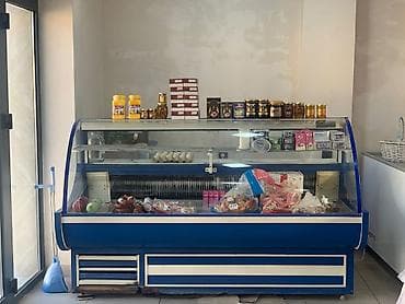 2 metrelik vitrin soyuducu satilir tam islekdir hec bir problemi