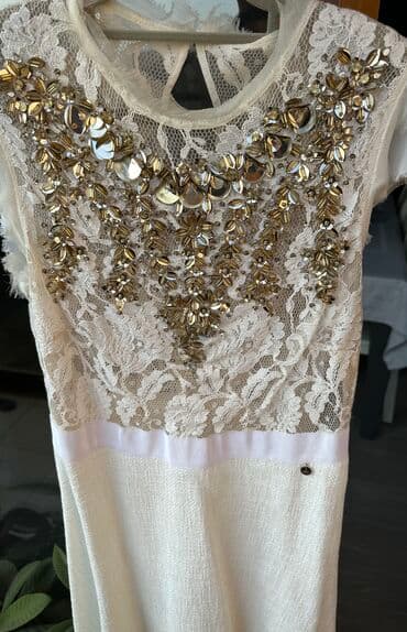 буквы из пенопласта на свадьбу: Elizabetta Franchi. öz qiyməti 1700 azn — 1