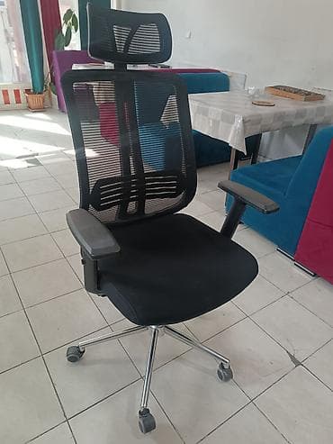 kreslolar: Təkərli, Qolları tənzimlənir, Parça — 1