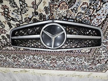 Mercedes-Benz ön radiator barmaqlığı W 204 Kuza C Radiyyator