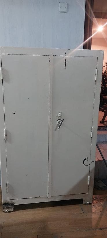 Seyflər dəmir dolab adı dolablar çoxdur maraqlanın öz evinizə kirayə — 2