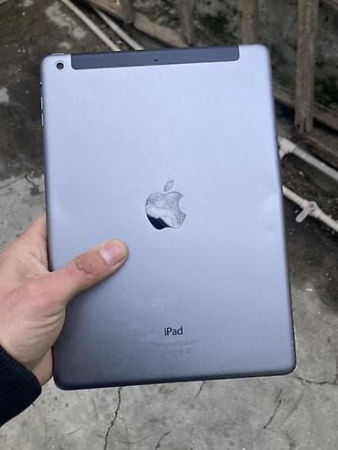 iphone 8 kamera: Apple iPad planşet - Rəng: Space Gray - Ekran: 9.7" Retina, Home — 1