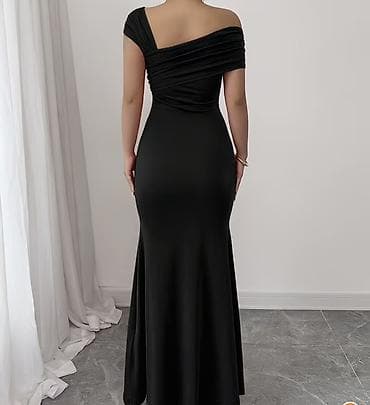 Личные вещи: Zərif qara gecə/libas - Model: Uzun siluetli, balıq kəsimə yaxın — 1