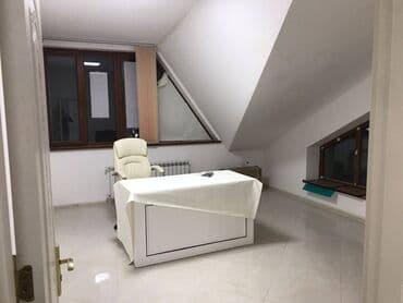 hovsan obyekt: Hövsan qəsəbəsində, Mərkəzi yolda, Obyektin 2-ci mərtəbəsi icarəyə — 3