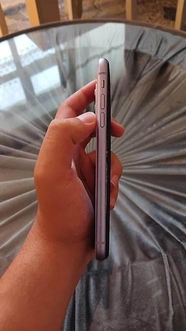 asus notbuku 552 cl: IPhone 11, Göy, Face ID — 7
