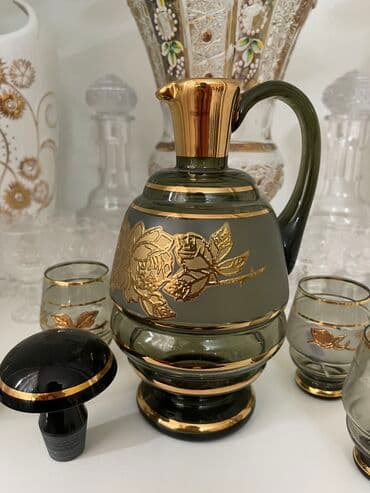 qedmi qablar: Heç islenmeyib. Tezeden hec bir ferqi yoxdur. Evde dekor kimi qalib — 2