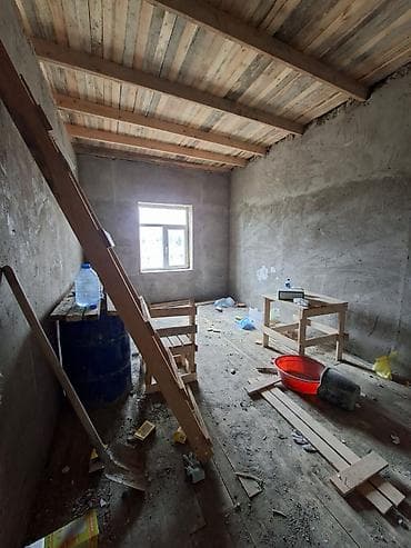 xutorda kiraye ev: 3 otaqlı, 95 kv. m, Təmirsiz — 6