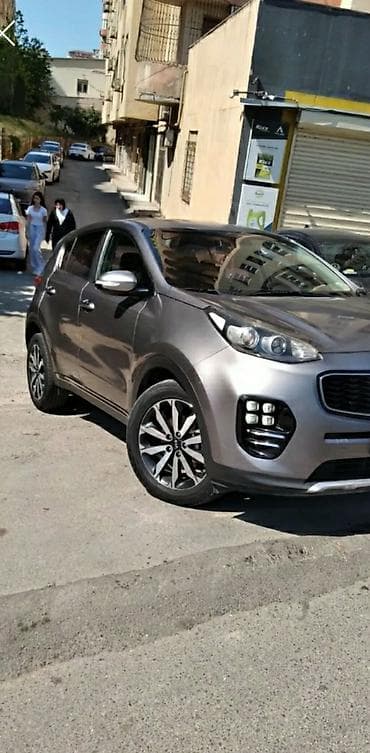ravon 2: Kia Sportage: 2 l | 2017 il Krossover — 2