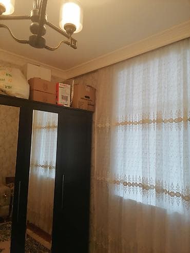 gencede 1 otaqli ev satilir: Şüvəlan, şimali QRES qəsəbəsi, mərkəzdə – 2 mərtəbəli binanın 1-ci — 3