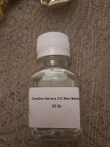 bakarat etri: Carolina Herrera 212 Men Seluz – kişilər üçün ətir esansı. - Həcm: 30 — 1