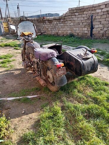 maped: Köhnə sovet istehsalı yan qoşqulu motosiklet - Yan qoşqu (kalyaska) — 4