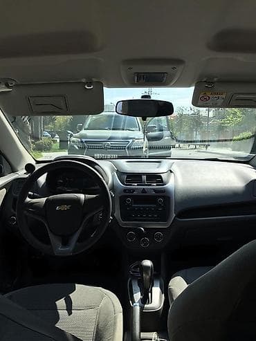 Chevrolet: Chevrolet Cobalt: 1.5 l | 2024 il 90000 km Sedan — 4