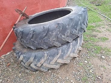 2 ci el elektrikli motor: Kənd təsərrüfatı texnikası üçün iri ölçülü traktor şinləri (2 ədəd) — 1