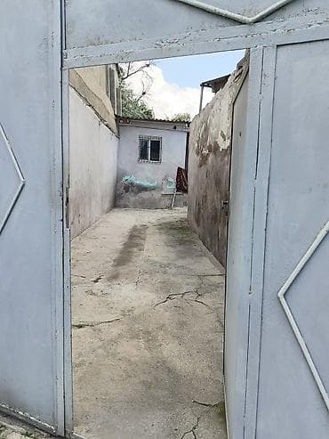 otaq yoldashi: Bul bule qes bul bule gole yaxin ev satilir Umumi sahesi 142 km 2 — 3