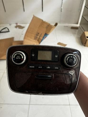 Avtomobil üçün iqlim-kontrol paneli - Taxta naxışlı ön konsol lalafo.az -da Avtomobil üçün iqlim-kontrol paneli - Taxta naxışlı ön konsol