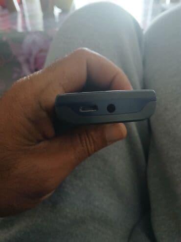 телефон fly ezzy 9: Nokia 110 4G, 4 GB, rəng - Boz, Düyməli — 4