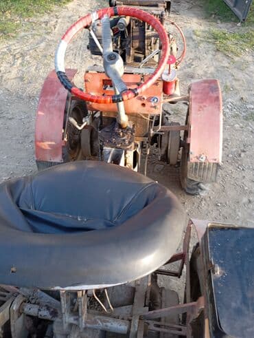 yer sumlayan traktor: Traktor 1995 il, 15 at gücü, motor 1.2 l, İşlənmiş — 4