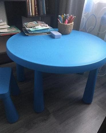 ikinci el termo: Ushaqlar ucun stol IKEA. Qiymeti 40 azn — 2