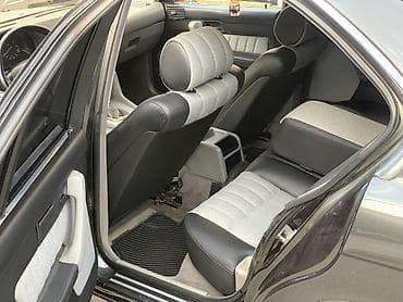2000 bmw: BMW 5 series: 2 l | 1993 il Sedan — 6
