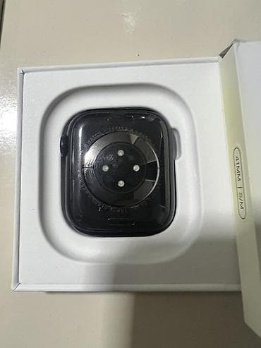 Audio: Apple watch 41mm midnight 100 pildir Üstündə cızığlar olduğu üçün — 3