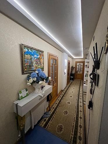 квартира 3 комнатная: 5 комнат, 140 м² — 10