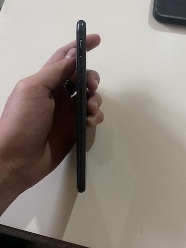 iwlenmiw ayfonlar: IPhone SE 2020, 64 GB, Qara, Qırıq — 3