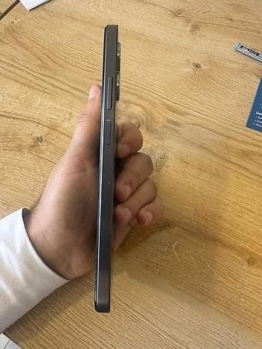 телефон fly с кнопками: Məhsul: Smartfon Təsvir: - Korpus: Düz kənarlı dizayn, tutuşu rahat — 3