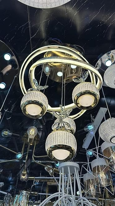 8 marta hediyye: Çatdırılma mövcuddur — 2