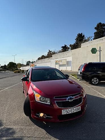 Chevrolet Cruze: 1.4 l | 2013 il 280000 km Sedan