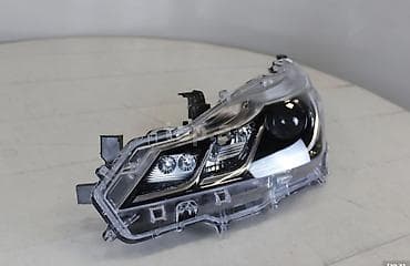 Sol, Yaxın və uzaq vuran işıqlar Toyota, 2020 il, Orijinal, Yeni — 2