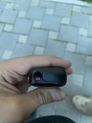 misvak çubuğu: Ploom brendinin tütün qızdırma cihazı - Kompakt və erqonomik korpus — 3