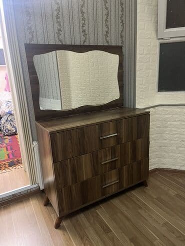 Другая мебель для дома: Двуспальная кровать, Шкаф — 5