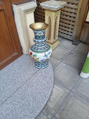 gül bəhməzi: Bir vaza, Mis — 3