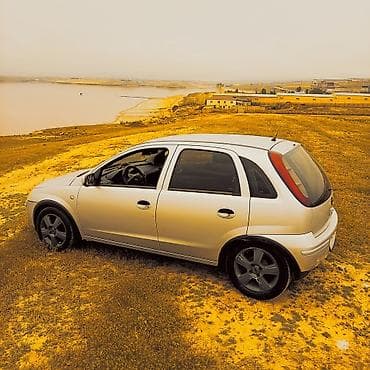 Opel Corsa C, 5 qapılı hetçbek, gümüşü rəng. - Sürətli və qənaətcil — 1