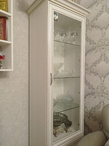 plasmas skaf: Qonaq otağı üçün küncluk 1 ildir alınıb istifadəyə yararlıdır heç bir — 1