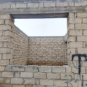 sahibinden.com ev: Satılır: yarımçıq tikili (daşdan hörülmüş, bir mərtəbəli fundament və — 8