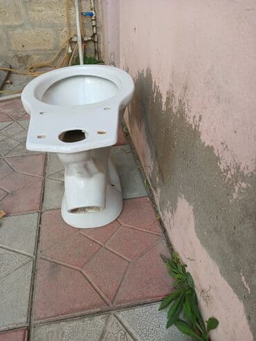 Unitaz satılır bacoku yoxdur qitməti 20 manatdır Təsvir: - Ağ rəngli lalafo.az -da — 1 Unitaz satılır bacoku yoxdur qitməti 20 manatdır Təsvir: - Ağ rəngli — 1