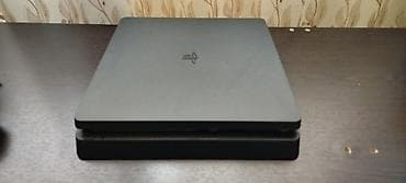 ps4 slim disk: Cox az islenib PlayStation 4 Slim konsolu + 2 ədəd DualShock 4 gamepad — 2